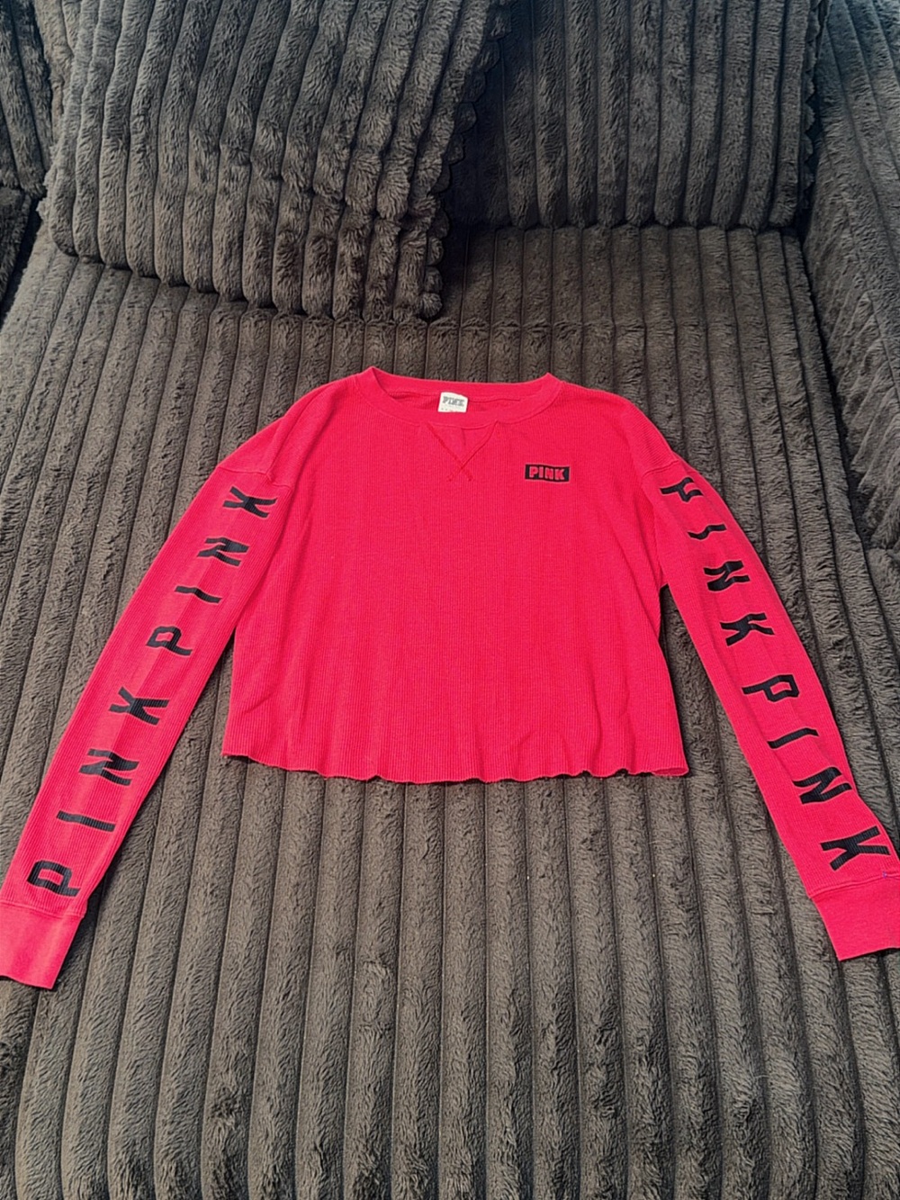 Victoria’s Secret PINK Red Thermal Logo Sleeve Cropped Long Sleeve